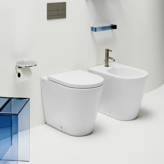 Toilettes au sol, à fond creux, sans bride | Kartell by LAUFEN | salle de bain - {{L'entrepôt du bricoleur }}